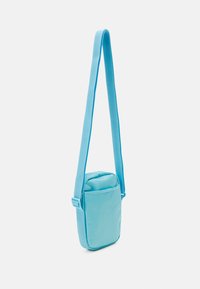 Nike Sportswear HERITAGE UNISEX - Bandolera - aquarius blue/aquarius blue/sail
