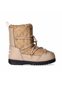 Stivale da neve trapuntato beige con parte superiore imbottita, suola in gomma, chiusura con lacci e accento con logo. Superficie testurizzata con dettagli a contrasto.