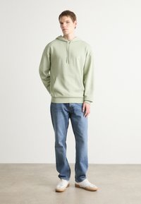 HUGO NOTTYO - Felpa - light pastel green