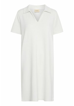 Valkoinen puuvillamekko, jossa on polo-kaulus, lyhyet hihat ja rento leikkaus. Hyvännäköinen V-pääntie ja tasainen rakenne.