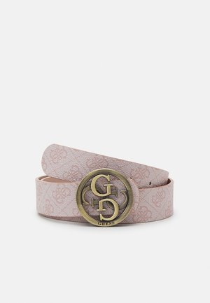 Lyserødt mønstret bælte med rund antik messing spænde med indbyrdes forbundne "G" bogstaver og ordet "GUESS" i bunden.