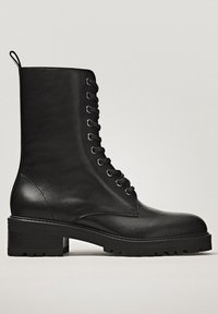 Massimo Dutti Snørestøvletter - black