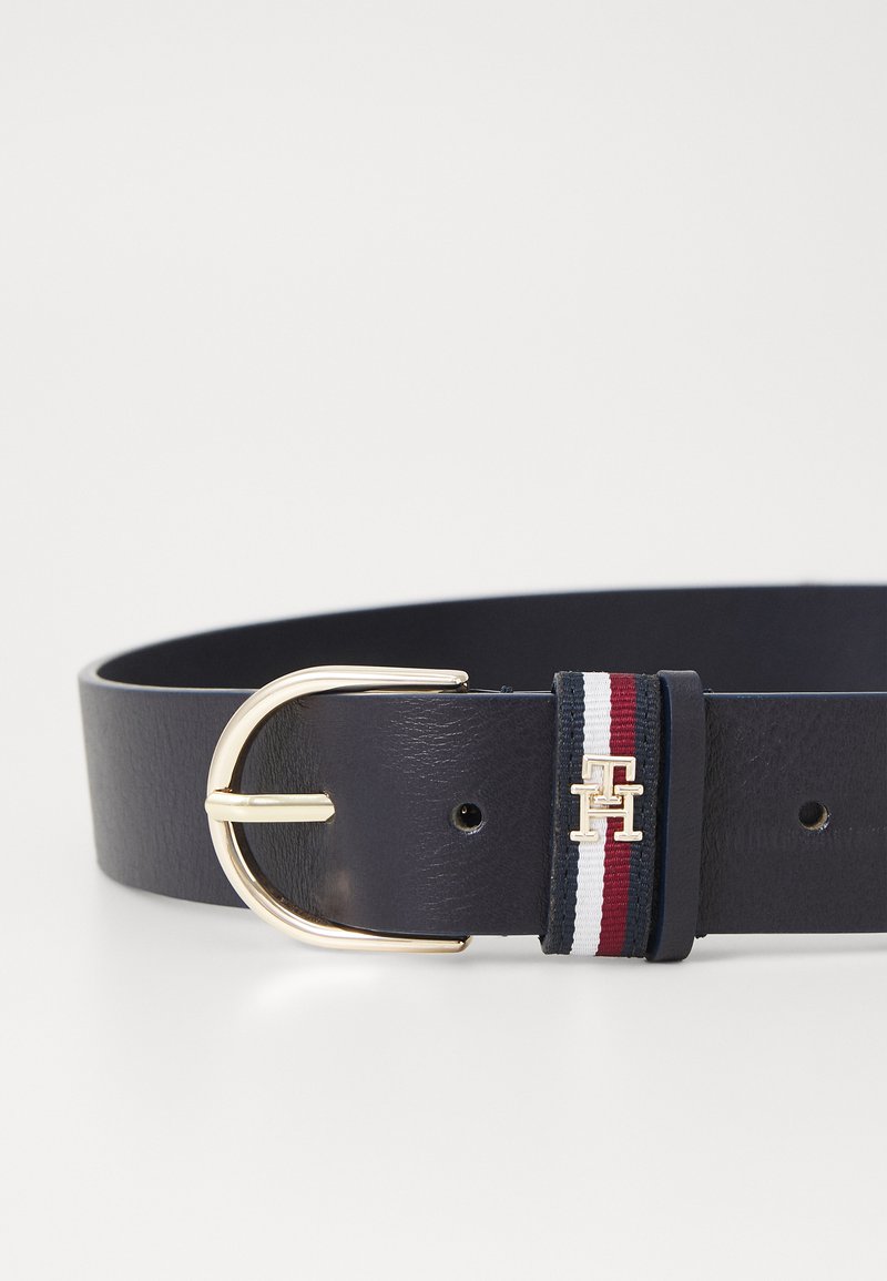 Tommy Hilfiger ESSENTIAL EFFORTLESS Belt space blue/blue Zalando