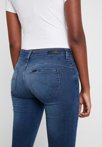 Lee Vaqueros pitillo - blue denim