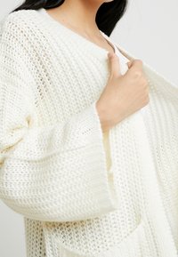 Noisy May Kardigan - off-white