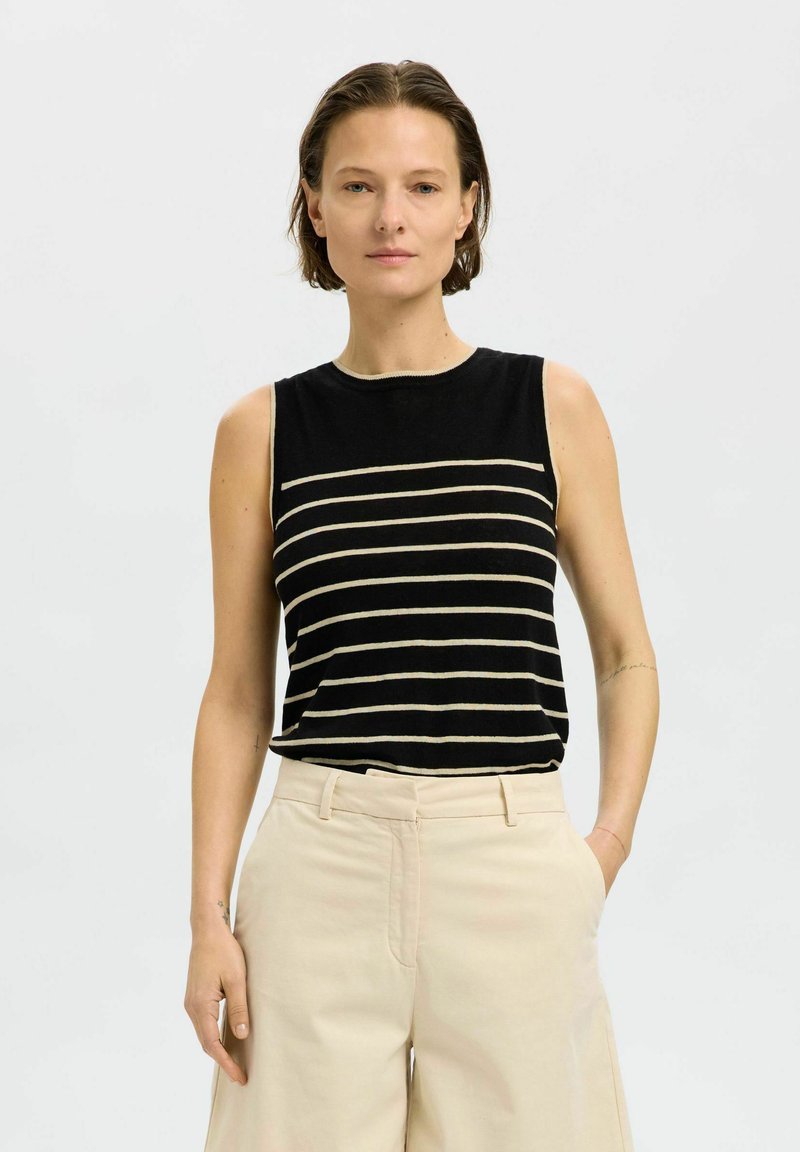 Selected Femme Top - black