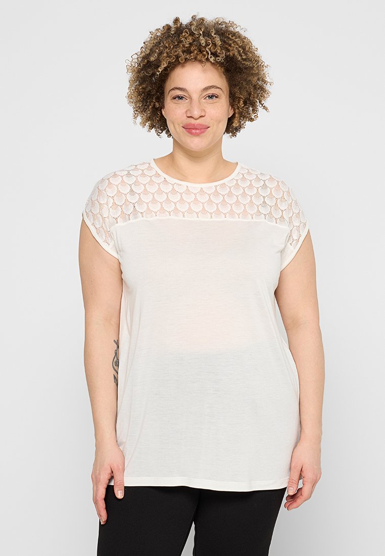 ONLY Carmakoma T-shirt basic crème ONLY Carmakoma T-shirt basic crème