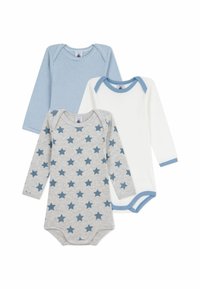 Tre långärmade bodysuits: ljusblå med ränder, enfärgad vit med blå kant och grå med blå stjärnmönster. Mjuk bomullsmaterial.