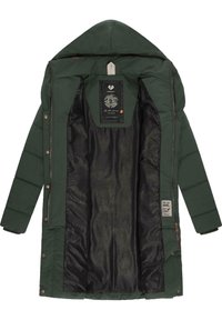 Groene pufferjack met een capuchon, voorzien van een ritsluiting, drukknoopsluiting en een zwart patroon aan de binnenkant. Logo-label aan de binnenkant.