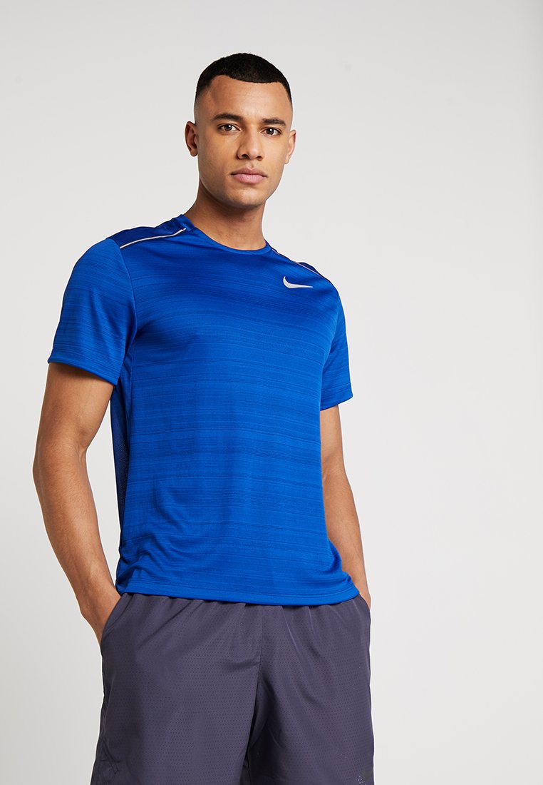 nike performance dry miler