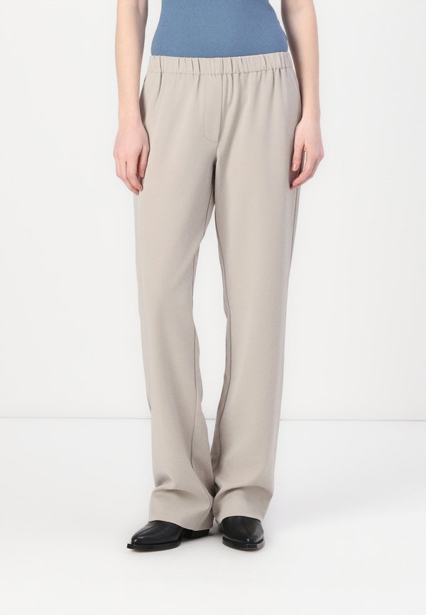 HOYS STRAIGHT PANTS  - Trousers - string