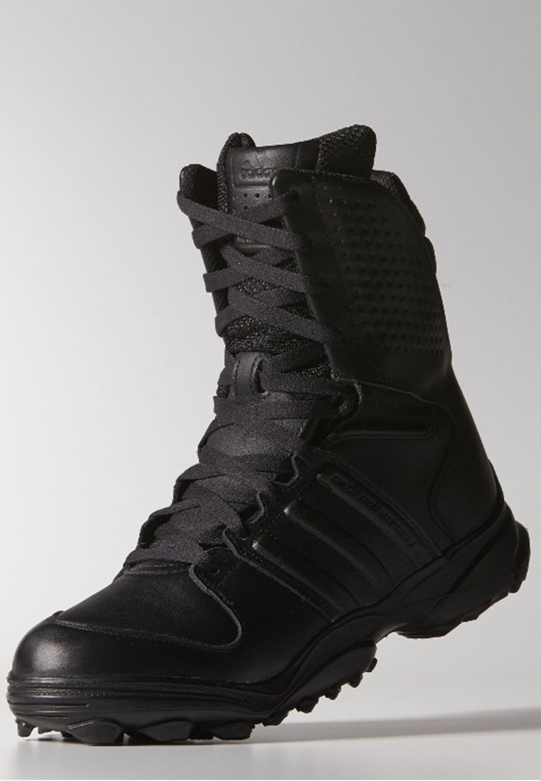 Zapatos adidas - GSG-9.2 807295 Black1/Black1/Black1 - Botas/Trekking -  Botas y botines - Hombre | zapatos.es