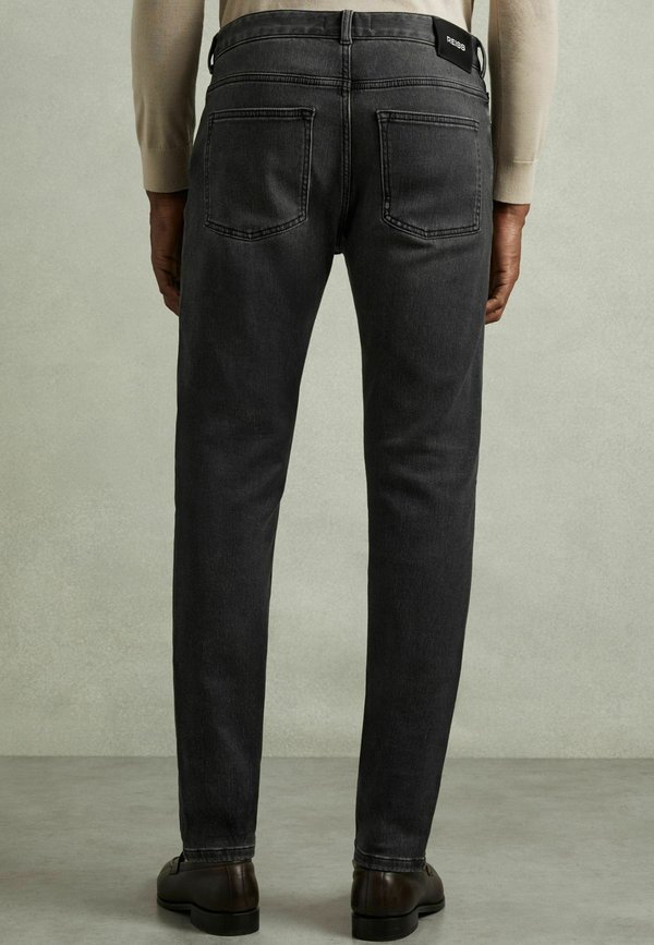 MADDISON - Jeans Tapered Fit