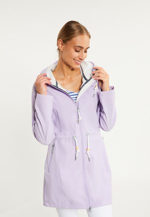Lichtpaarse waterdichte jas met een ritssluiting aan de voorkant, een trekkoord in de taille en een zachte fleece voering. Voorzien van een capuchon en subtiele decoratieve accenten.