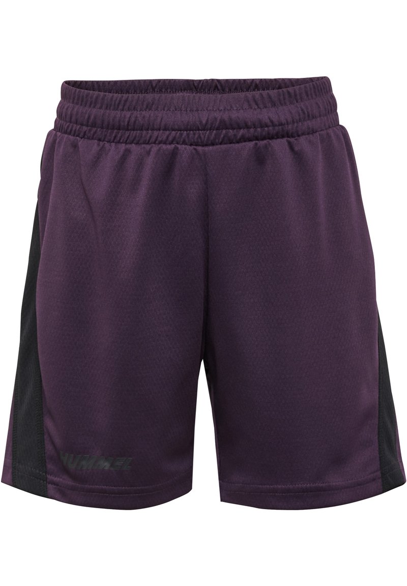 Paarse sportshorts van een gestructureerde stof, met een zwarte zijpaneel en een elastische tailleband. Het merklogo bevindt zich op de onderzijde van de voorkant.