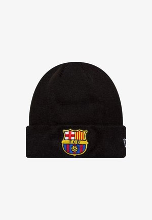 Gorro de punto negro con puño doblado que presenta el escudo del FC Barcelona bordado en la parte frontal.