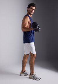Pier One Sport ULTRA LOW MUSCLE SPORTS TANK - Μπλούζα - dark blue