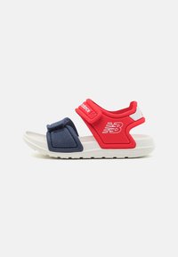 New Balance IOSPS UNISEX - Sandalen - true red