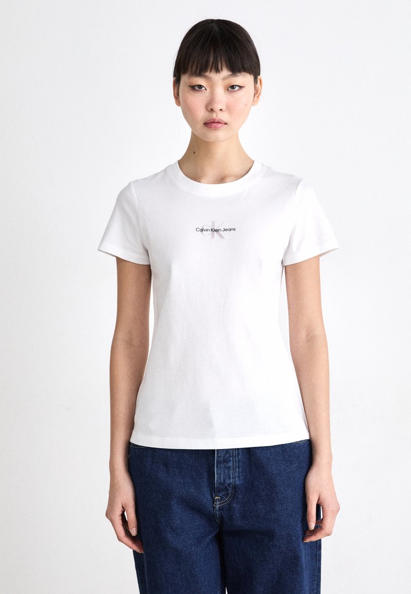 Calvin Klein Jeans GRADIENT MONOLOGO SLIM TEE - Jednoduché tričko - brilliant white