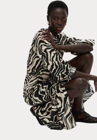 Marks & Spencer RICH PRINTED - Maxi šaty - black mix