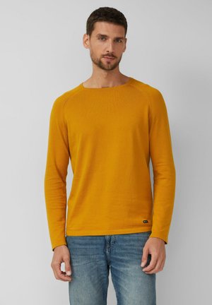 - Sweter