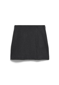 Mini-jupe droite gris foncé au design simple avec une petite étiquette latérale sur fond blanc.