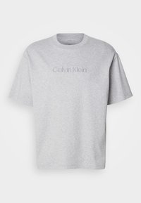 Unselected, grey heather