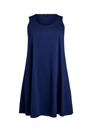 Granatowa sukienka bez rękawów wykonana z miękkiego materiału. Posiada okrągły dekolt oraz zwiewny krój w kształcie litery A, bez widocznych akcesoriów czy wzorów.