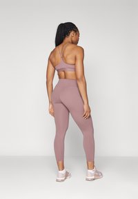 Nike Performance ONE  - Tights - smokey mauve/black