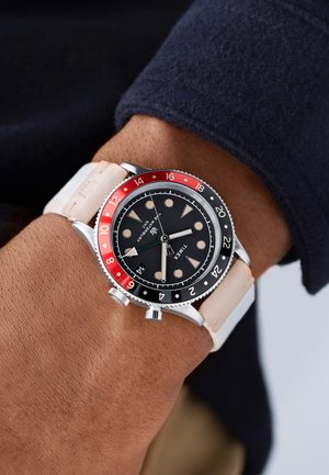 Timex WATERBURY TRADITIONAL GMT - Hodinky - white