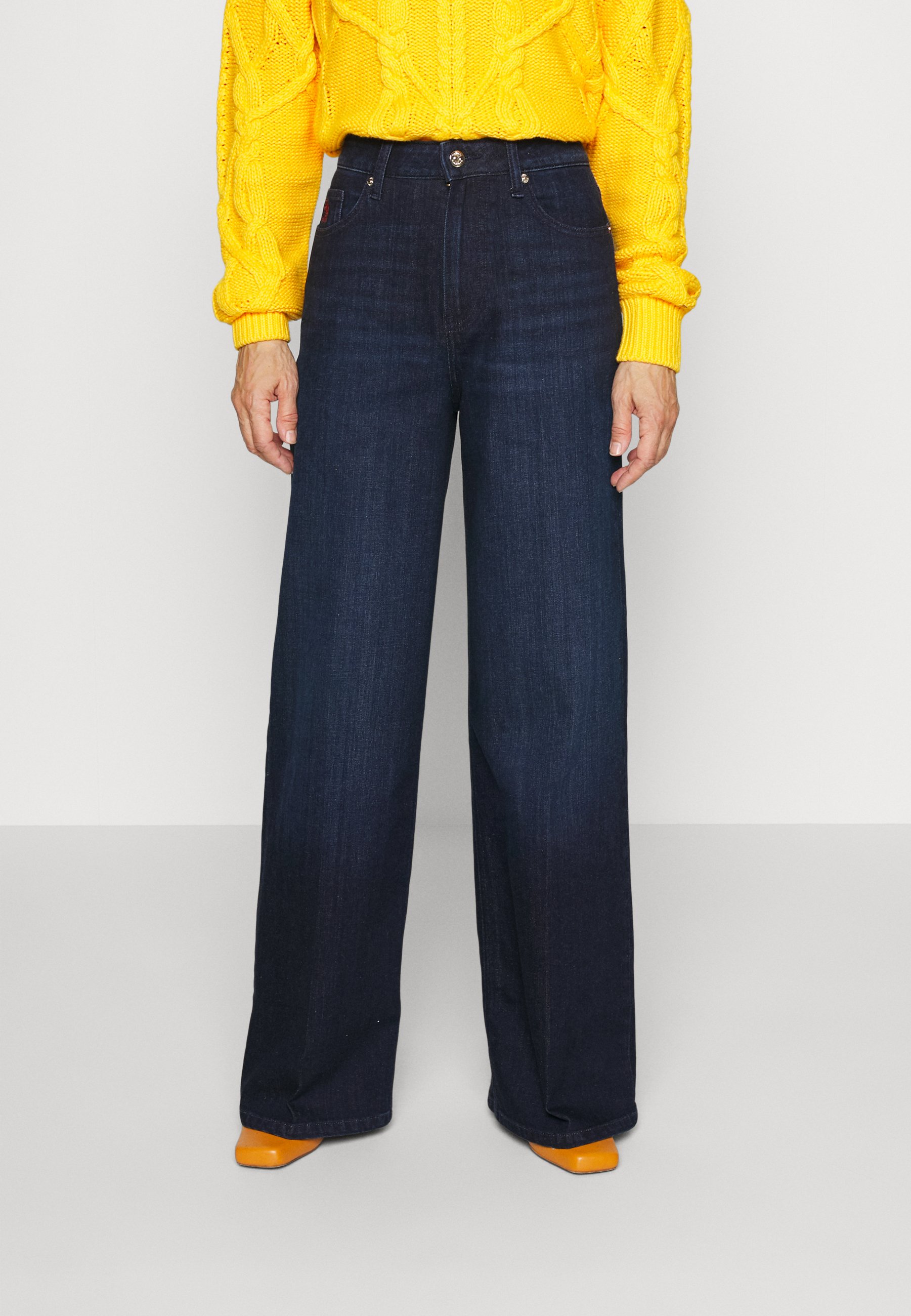 tommy hilfiger wide leg jeans