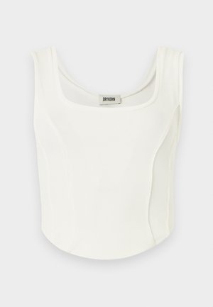 Hvitt ermeløst croptopp med bred firkantet halslinning og synlige sømdetaljer, merket Drykorn inne i kragen.