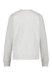 Sudadera gris clara con mangas largas, cuello redondo y puños acanalados. La tela parece suave, con una textura lisa y un mínimo de detalles.