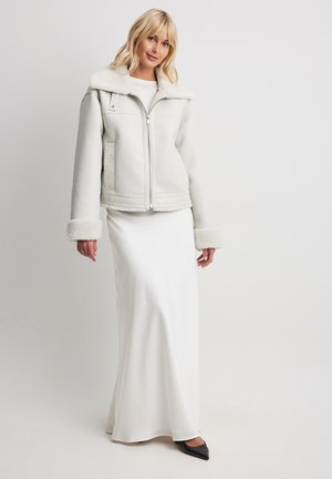 KLASSISCHE BONDED - Übergangsjacke - offwhite