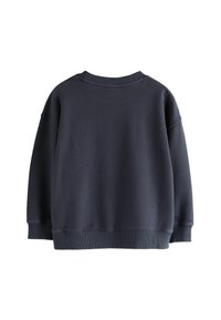 Felpa blu navy con vestibilità ampia, colletto e polsini a coste. Presenta un tessuto testurizzato e un design con spalle abbassate.