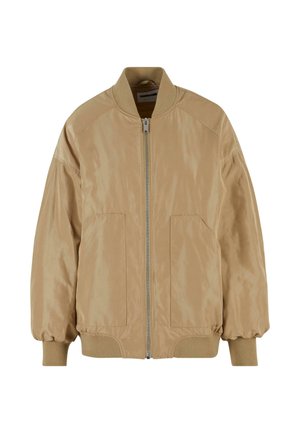 Gaiši brūns bomber jakas ar gludu, spīdīgu apdari. Satur priekšējo rāvējslēdzēju, ribotas piedurknes un apakšdaļu, kā arī divas sānu kabatas.