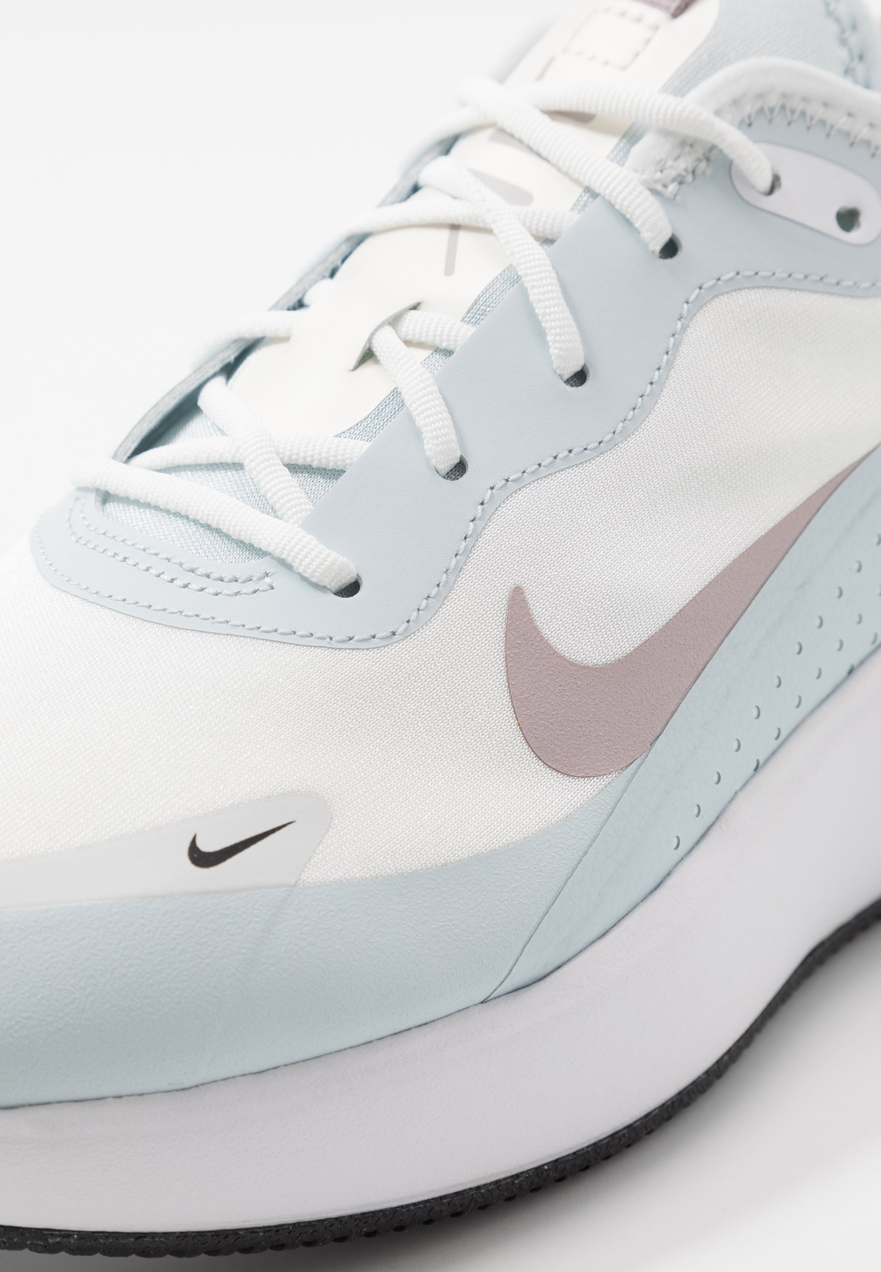 Nike Sportswear Joggesko summit whiteviolet ashaura Nike Sportswear Joggesko summit whiteviolet ashaura