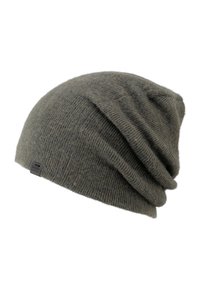 Graue gestrickte Beanie-Mütze mit lässigem Design, aus weichem Material hergestellt, mit feiner Rippstruktur und einem kleinen Logo-Tag an der Seite.