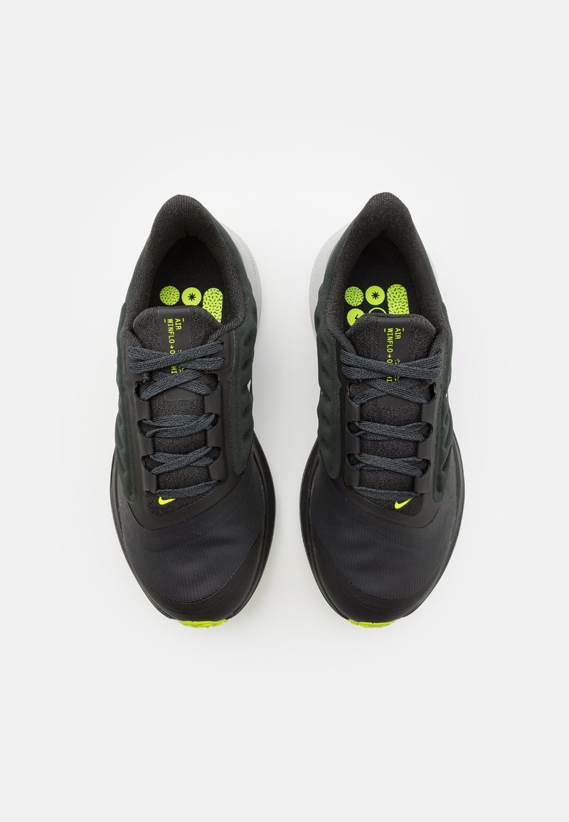 nike air winflo 9 shield running shoes
