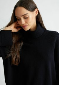 LIU JO TURTLENECK - Maglione - black