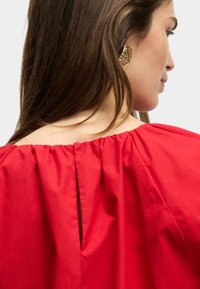 Marks & Spencer BUBBLE HEM PUFF SLEEVE - Blůza - red