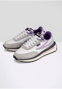 Fila FOOTWEAR REGGIO WMN - Trainers - white fair orchid