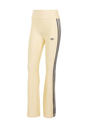 adidas Performance, ADIDAS ORIGINALS SPORT SUPERSTAR FULL LENGTH LEGGING - Stoffhose - warm vanilla
