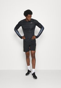 adidas Performance RUN ICON TEE - Triko s potiskem - black