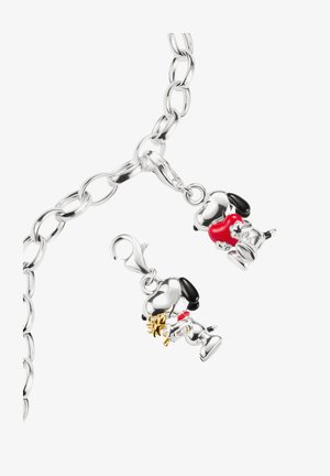 Silbernes Metallkettenarmband mit zwei Snoopy-Anhängern: einer hält ein rotes Herz, der andere eine gelbe Blume mit roten Akzenten.