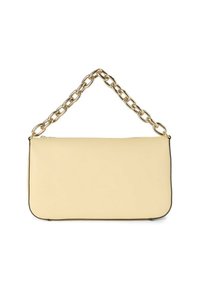 Clutch in pelle sintetica gialla con una superficie liscia, bordo nero e una grande tracolla in oro. Forma rettangolare, design minimalista.