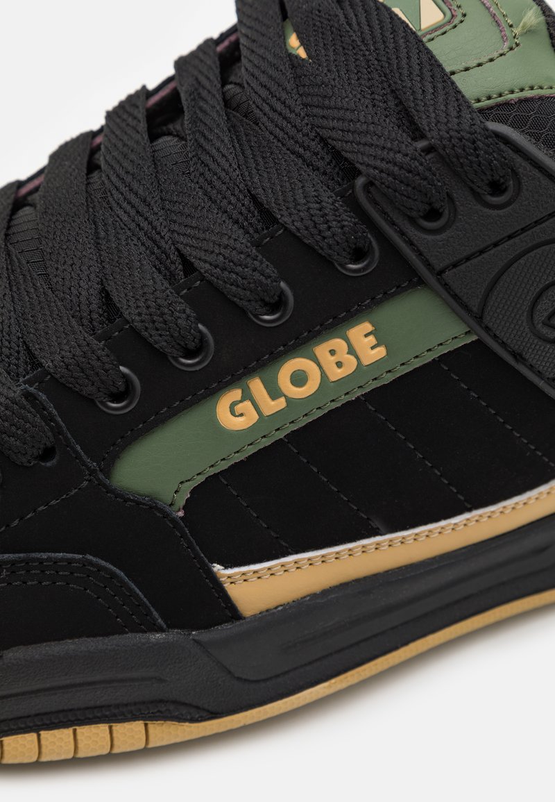 Scarpe Da Skateboard Globe Tilt Uomo - Suola Antiscivolo S-Trac, Rinforzo TPR Ollie, Comode E Imbottite