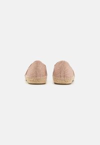 MICHAEL Michael Kors KENDRICK SLIP ON - Espadrilky - pink