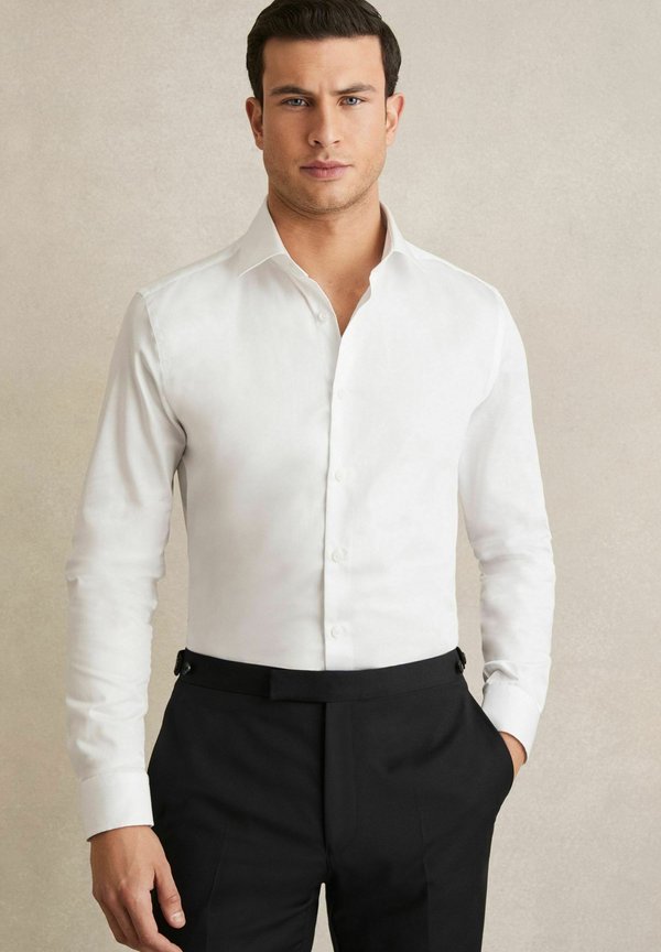 REGULAR FIT - REMOTE CUTAWAY-COLLAR - Businesshemd