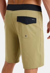 Quiksilver KAIMANA BOARD - Plavecké šortky  - beige